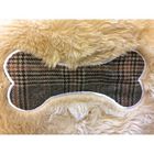 Colchón con hueso bordado para perros color Beige, , large image number null