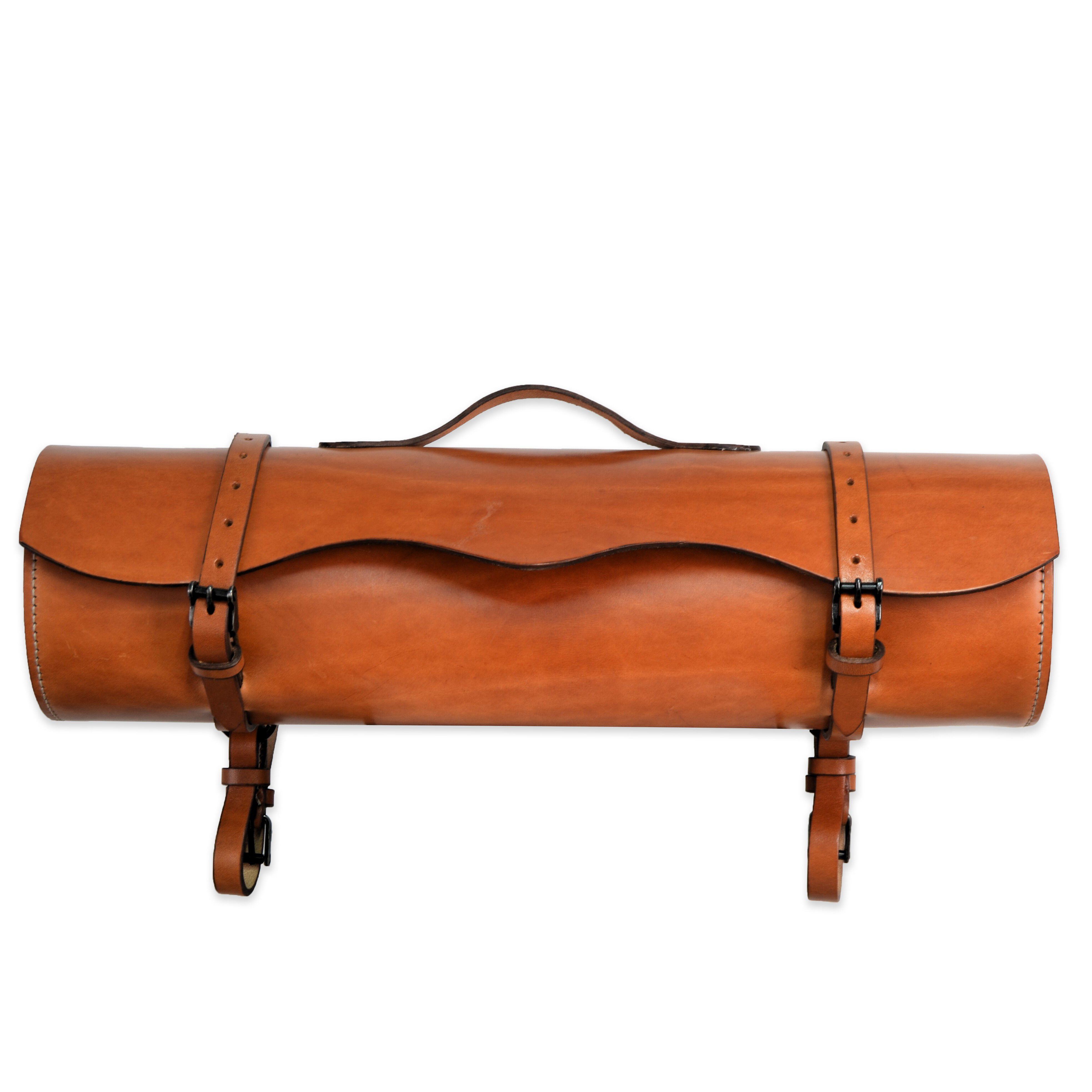 PortaCapote Premium | Piel de Ternera, Hebilla de Fragua | Color Avellana | Equipamiento para el caballo | Producto de Guarnicioner&iacute;a | Tradici&oacute;n artesana | Los Nietos, , large Imagen numero 2