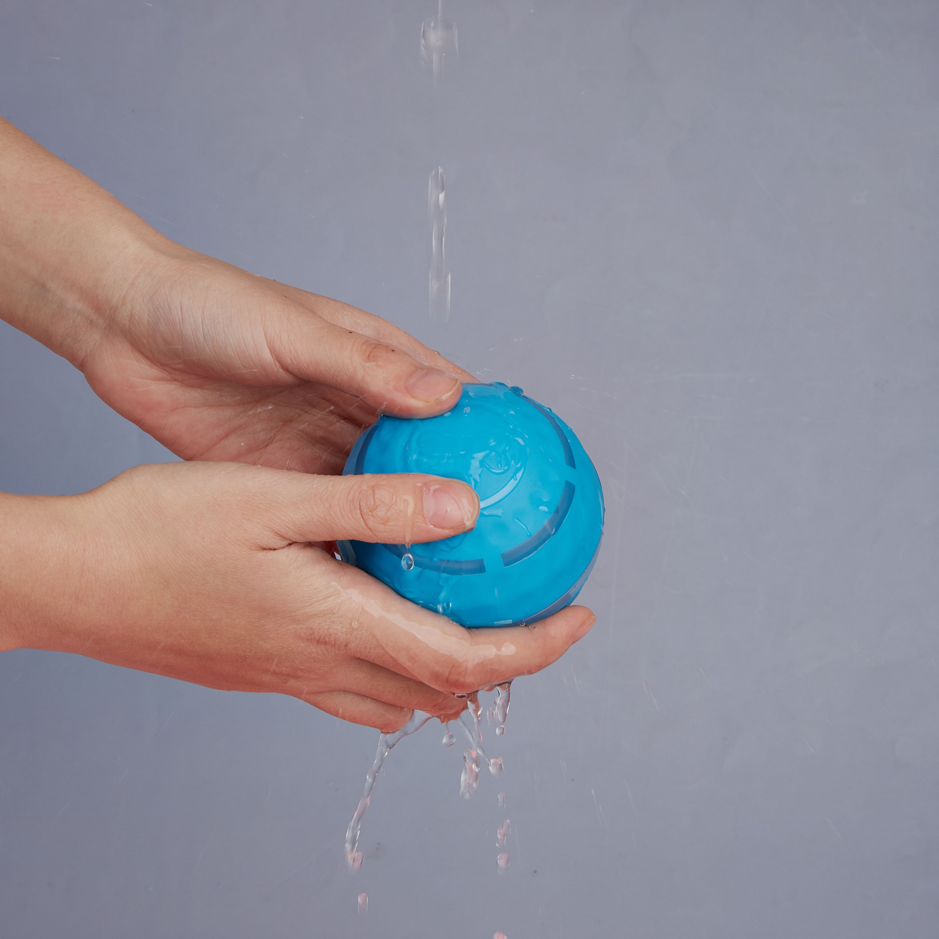 Bola Interactiva Recargable con Efectos FOFOS thumbnail