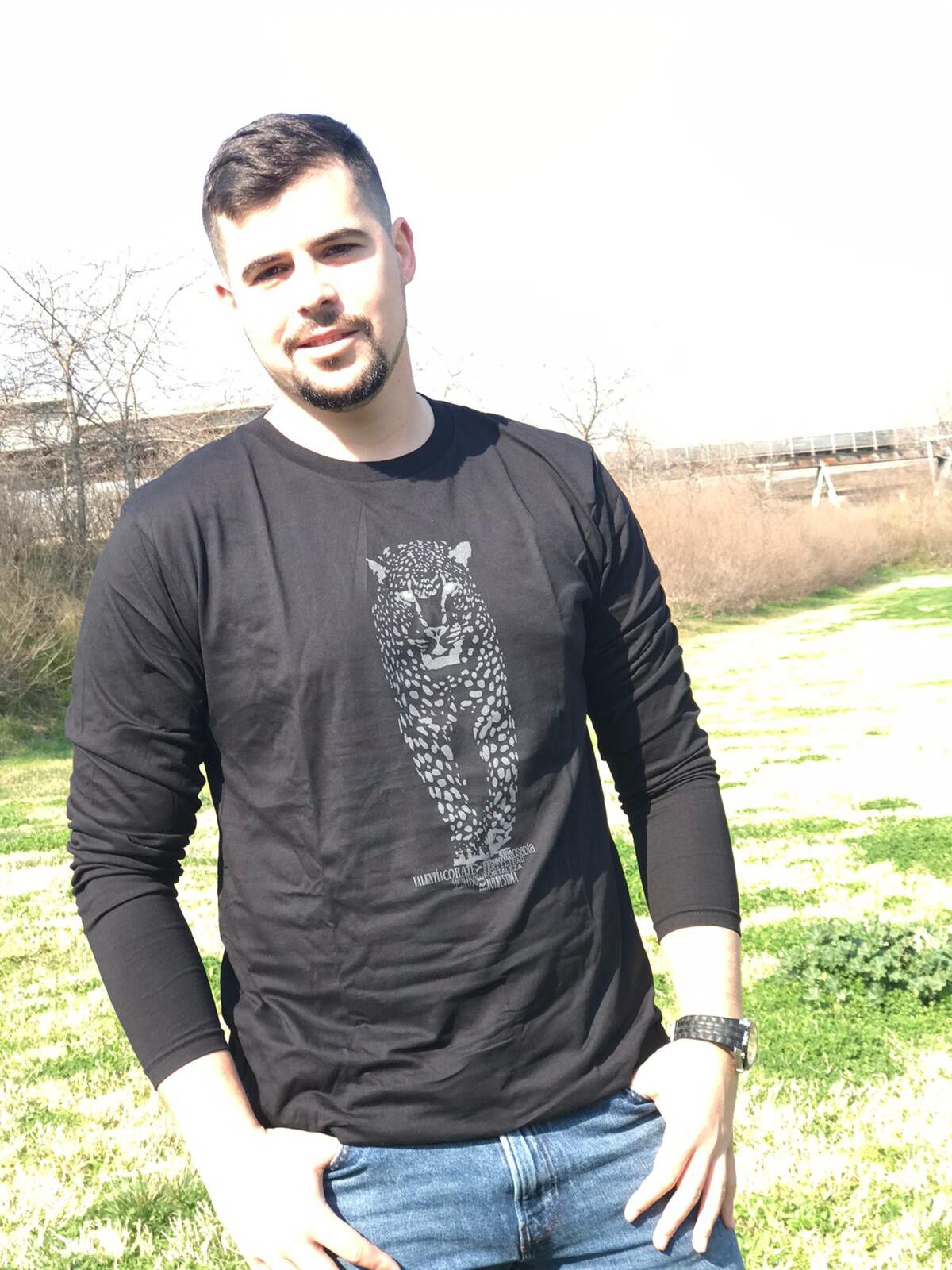 Camiseta unisex jaguar color Negro thumbnail