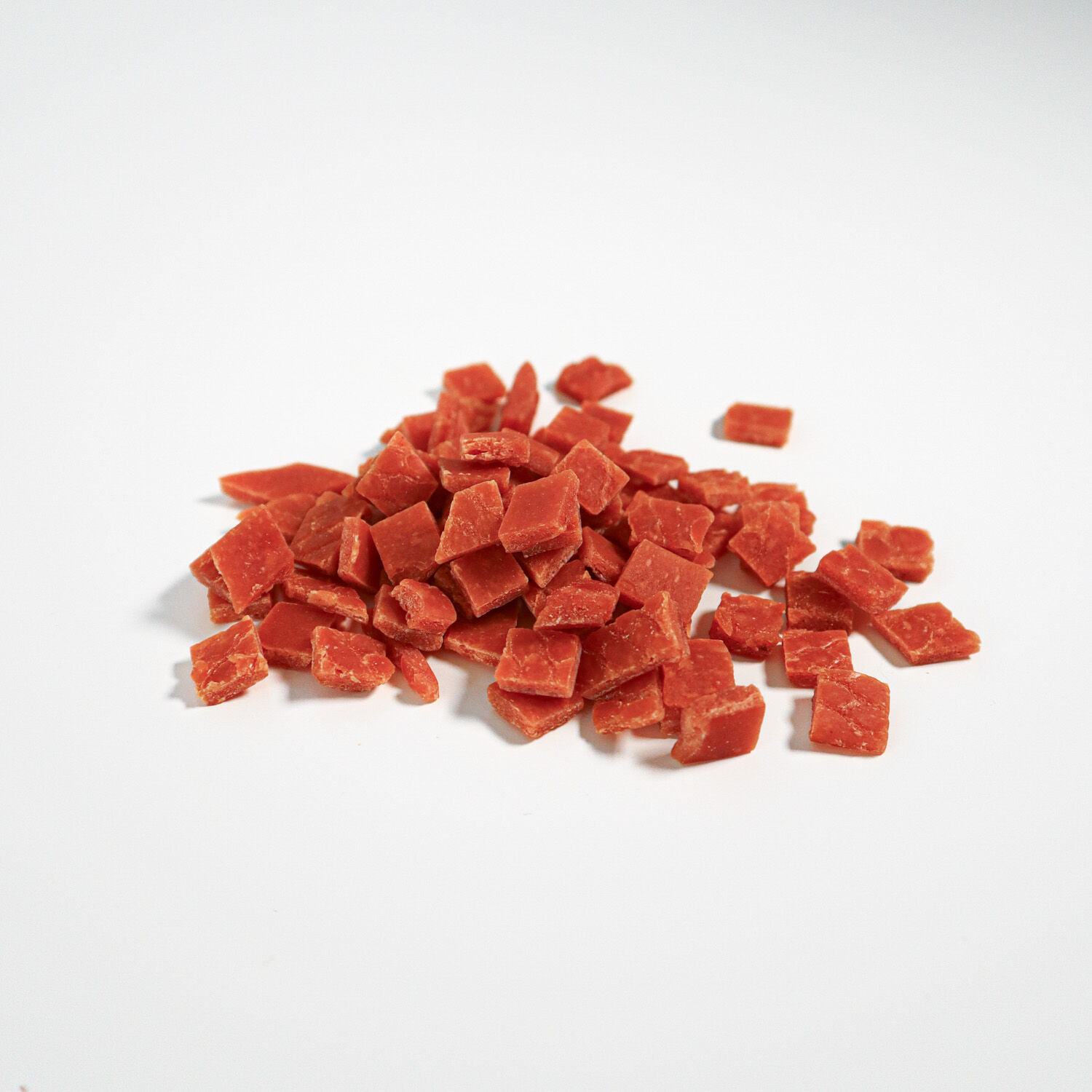 SNACK NATURAL PARA PERRO 60% SALMON EN DADOS 12 paq x(100gr) WUAPU, , large Imagen numero 2