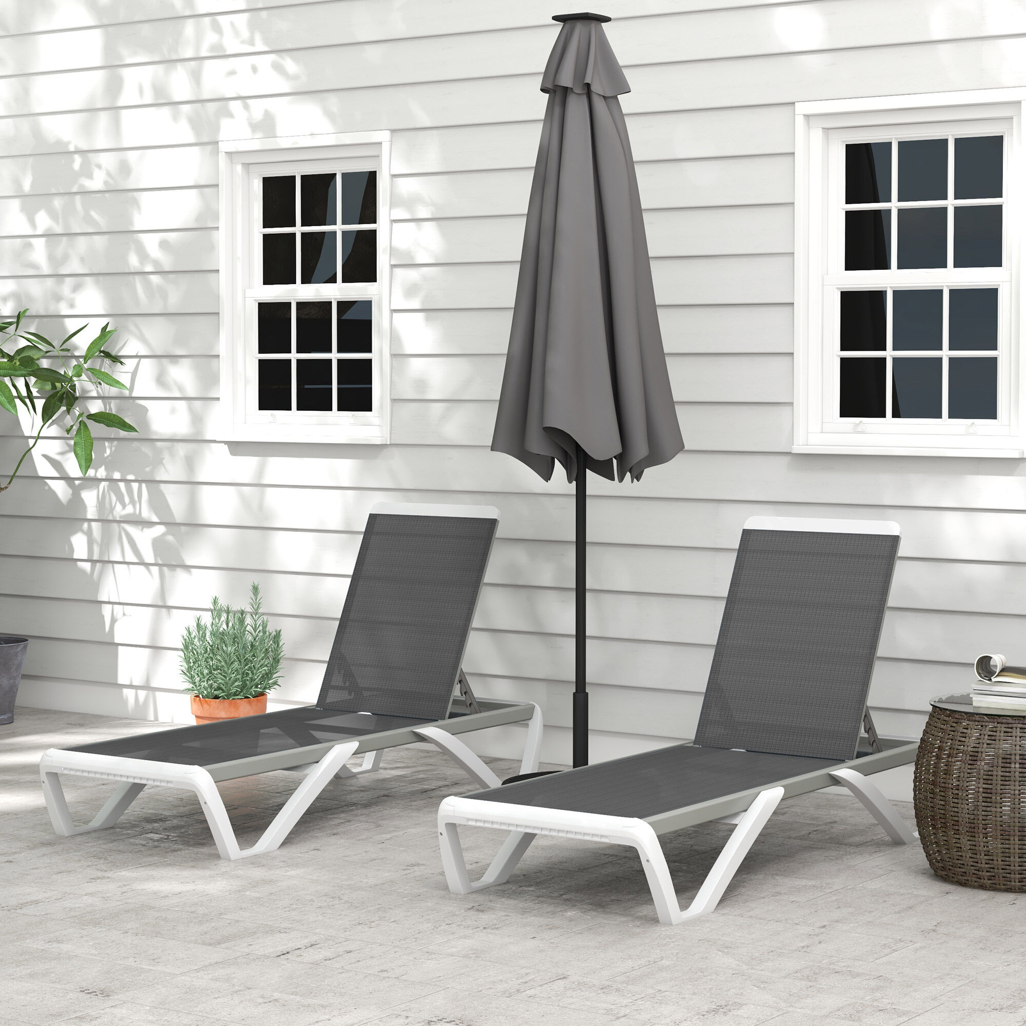 Outsunny Conjunto de 2 Tumbonas Reclinables de Aluminio Tumbonas de Jard&iacute;n con Respaldo Ajustable en 5 Niveles y 2 Ruedas para Terraza Balc&oacute;n Piscina 170x67,5x95 cm Gris y Blanco, , large Imagen numero 2
