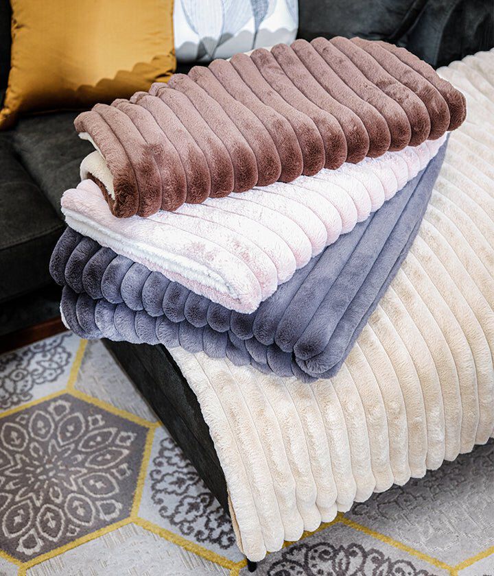 Pet and Co Manta Cuddle Gris Lazy para Perros thumbnail