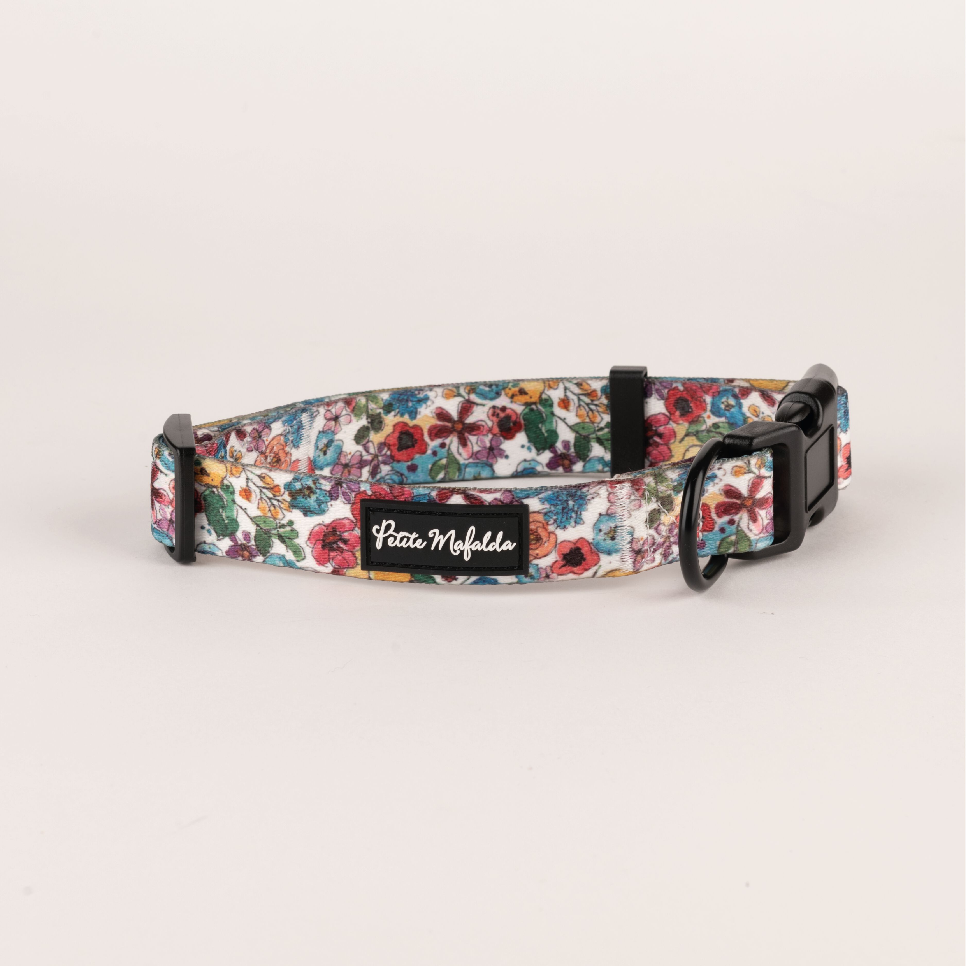 Petite Mafalda Pack Collar + Correa + Porta Bolsas Estampado Flores azules para perros, , large Imagen numero 2