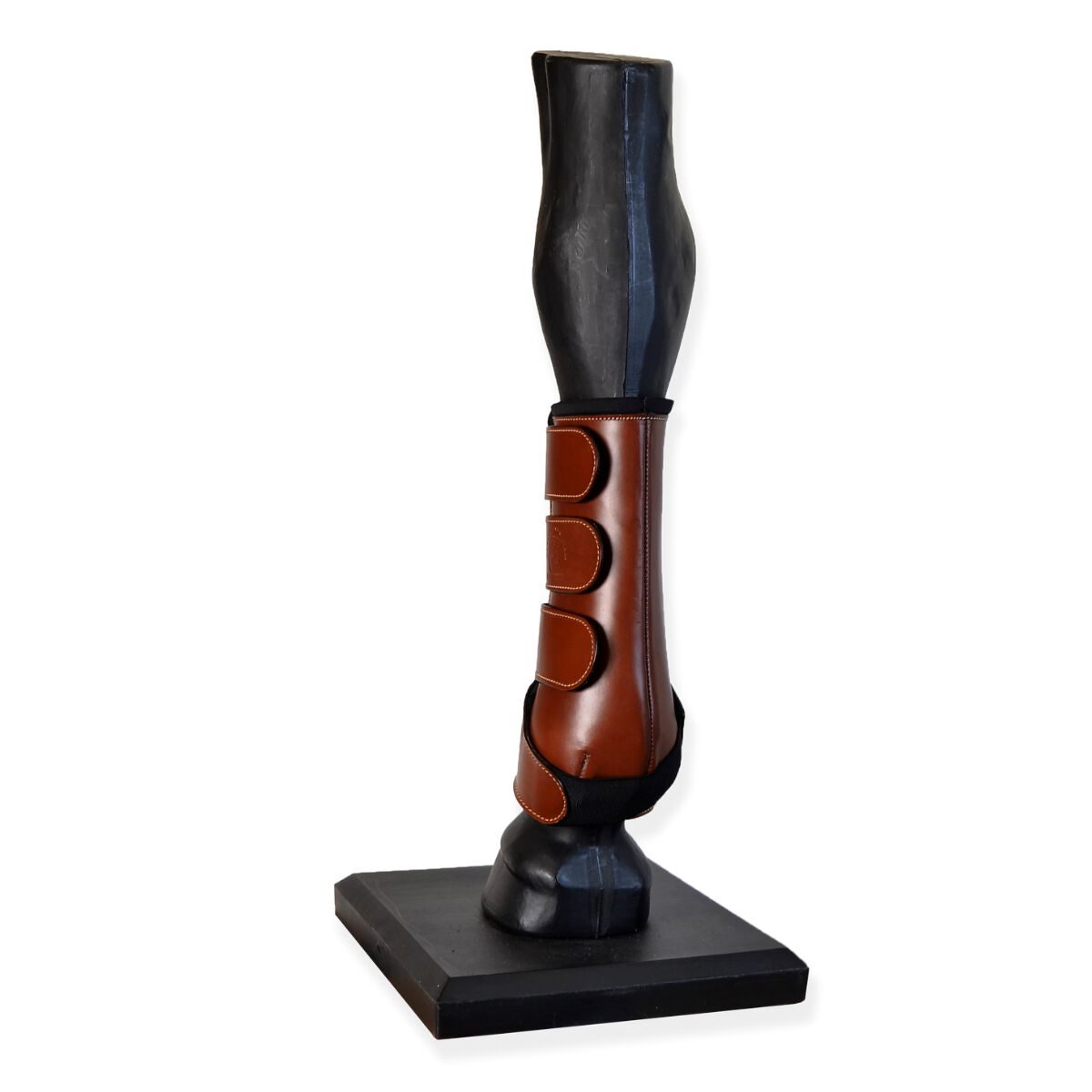 Guarnicioneria Los Nietos Protectores  Doma Confort Color Coñac Equipamiento Para El Caballo thumbnail