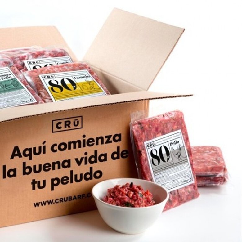 CRU carne natural mixta de pollo, ternera y conejo para perros, , large image number null