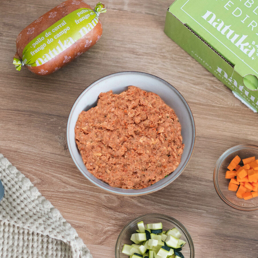 Comida para perros. Men&uacute; barf de pollo de corral 7,5kg, , large Imagen numero 3