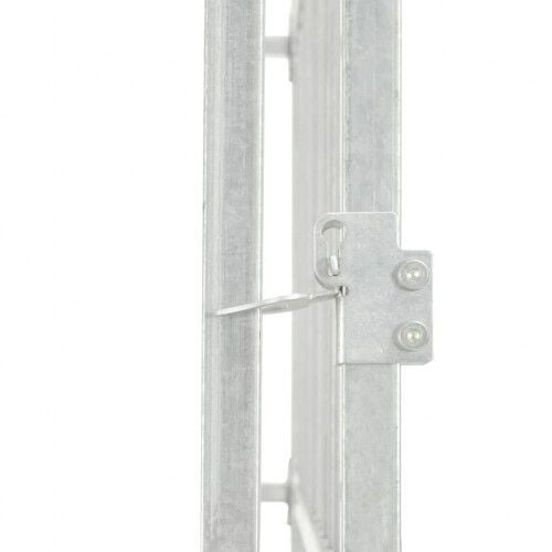 Perrera con paredes de acero color Plateado thumbnail