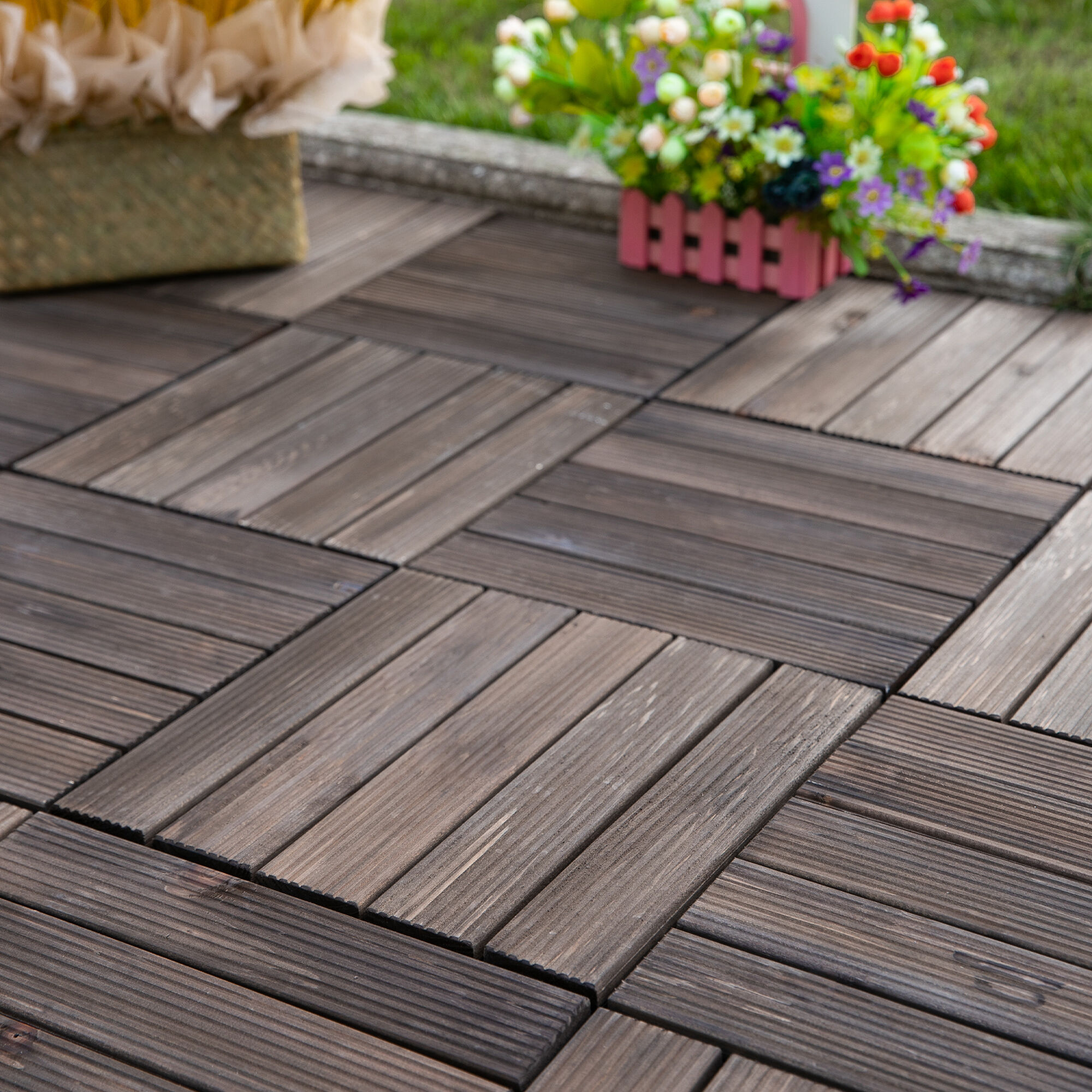 Outsunny Set de 27 Baldosas de Madera 30x30 cm con &Aacute;rea de 2,43 m&sup2; Losetas Sistema de Clic para Balc&oacute;n Terraza Jard&iacute;n Marr&oacute;n Oscuro, , large Imagen numero 2
