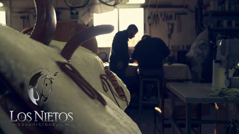 Guarnicioneria Los Nietos Pantalón Montero Clásico para niño Color Camel thumbnail