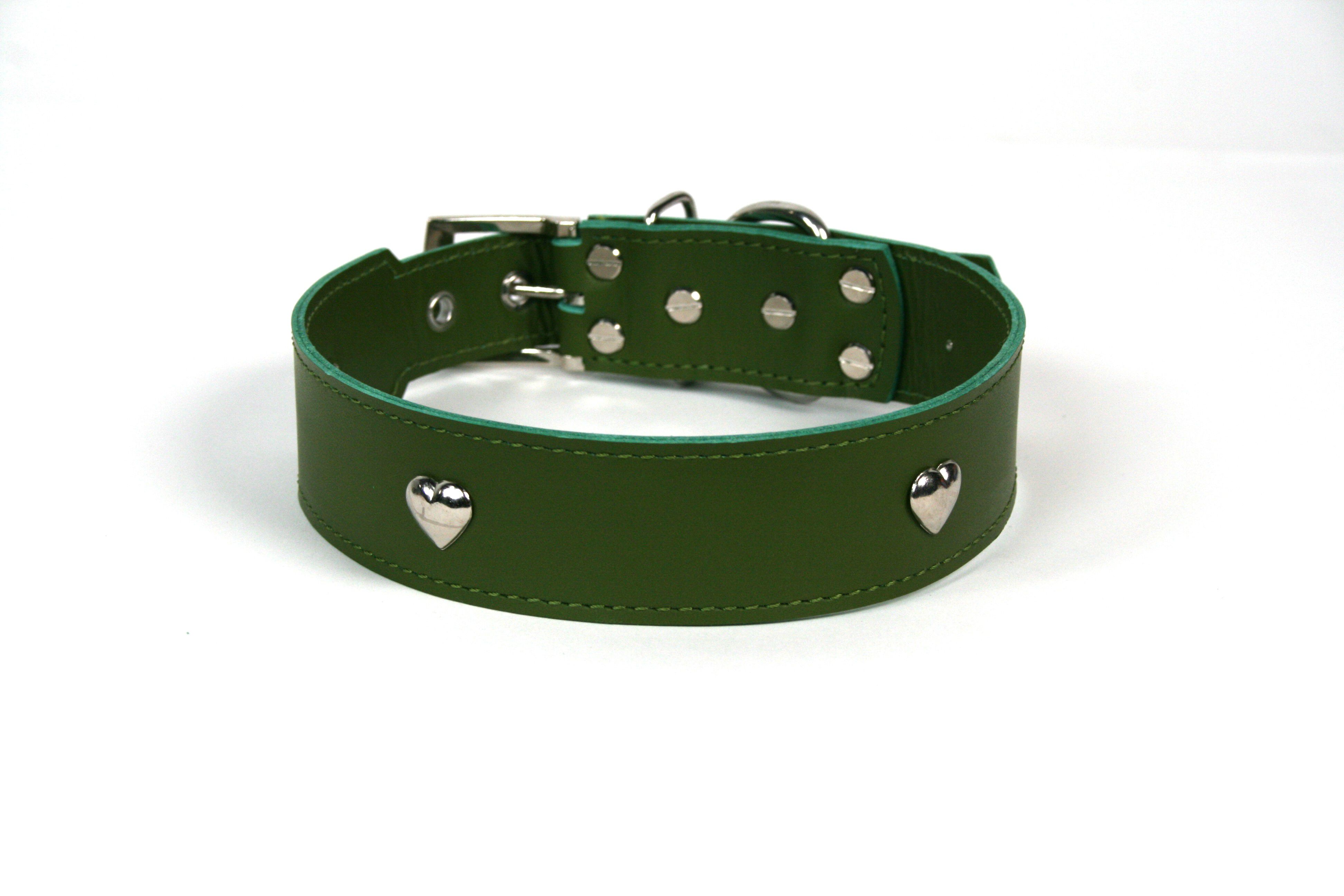 COLLAR DE PIEL VERDE CON  CORAZON, , large Imagen numero 1