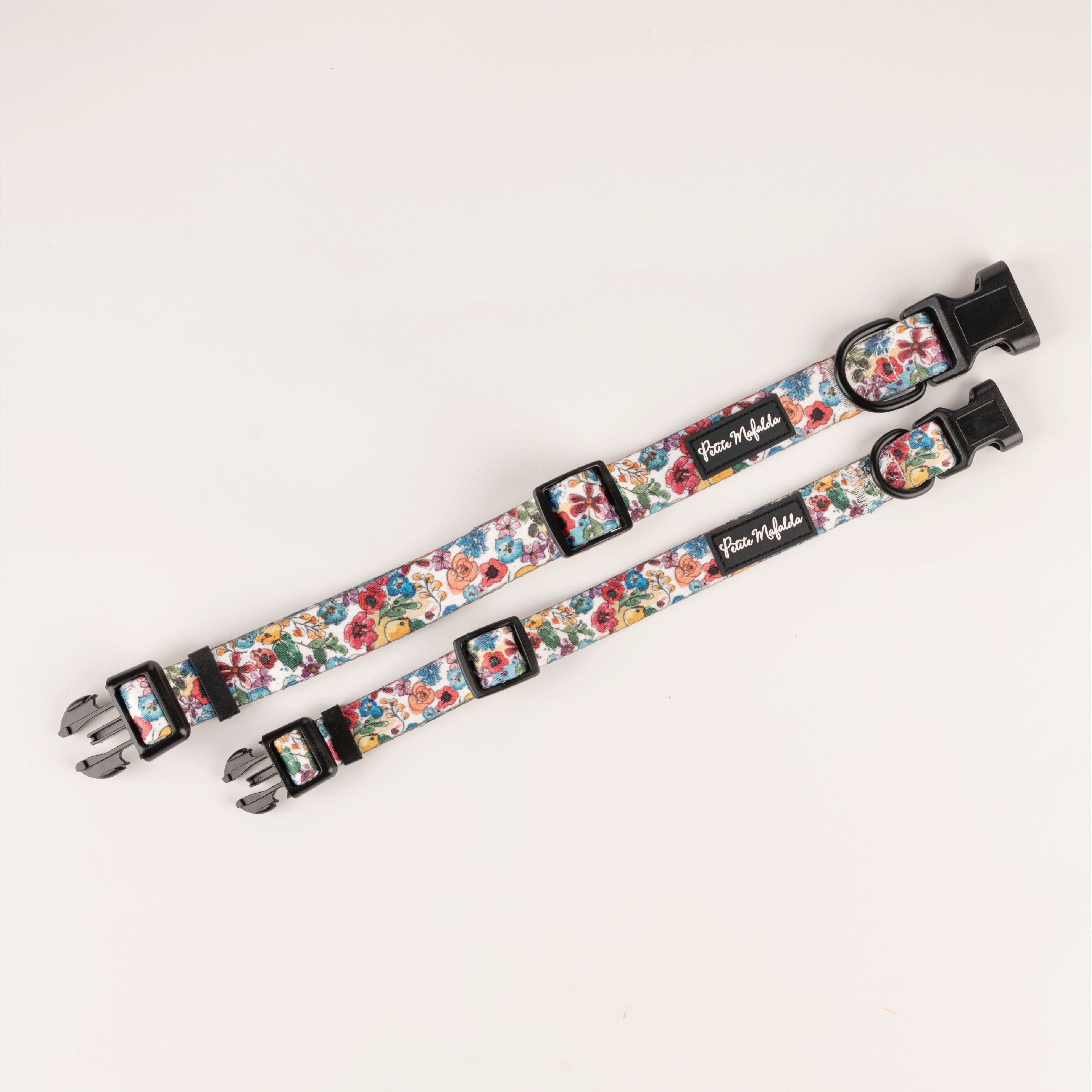 Petite Mafalda Collar Estampado Flores azules para perros, , large Imagen numero 2