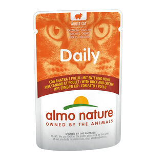 Almo Nature Adult Daily Pollo y Pato sobre para gatos