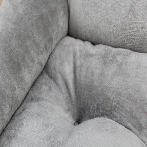 Cuna de tapicer&iacute;a y coralina para perros color Granate, , large Imagen numero 6