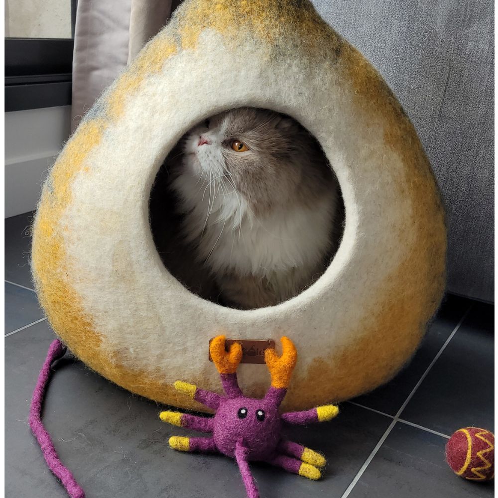 Casa para gato de fieltro de lana artesanal Potir, , large Imagen numero 5
