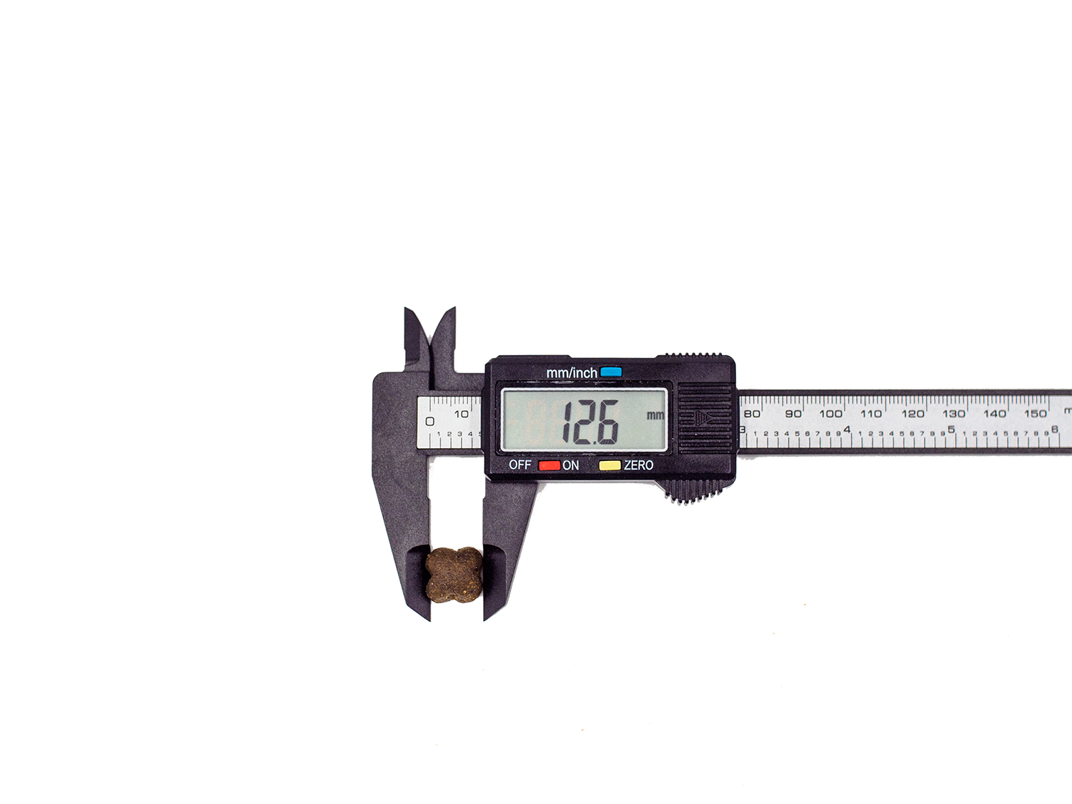 Delmocan STRONG 4800 - Pienso SuperPremium Alta Energ&iacute;a 32/30, , large Imagen numero 4