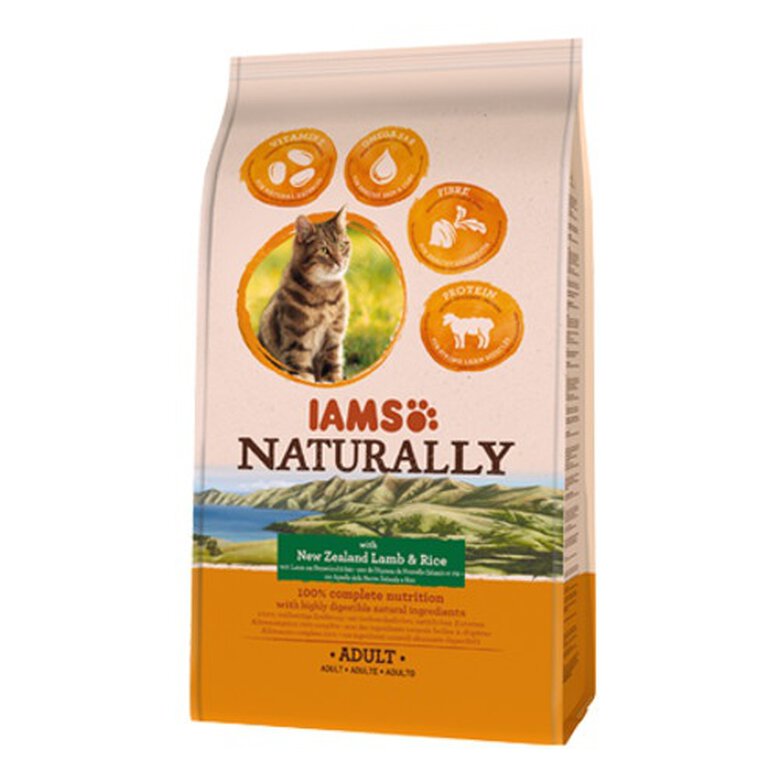 IAMS Naturally cordero pienso para gatos image number null