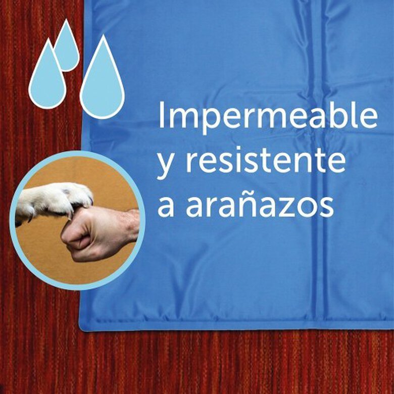 Manta aislante de calor y frío para perros color Azul, , large image number null