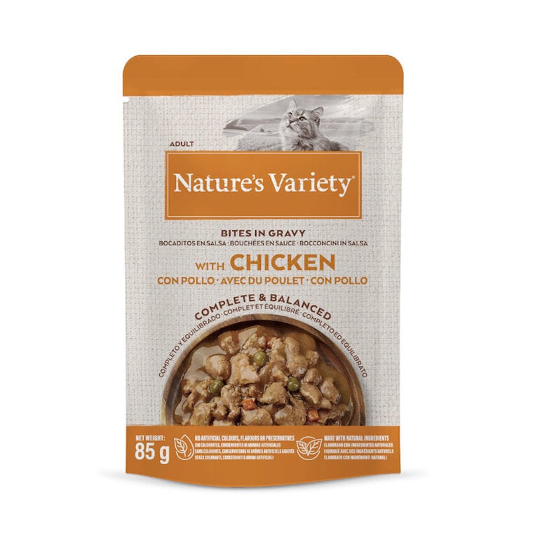 85 g Nature's Variety Adult Pollo Sobre en Salsa para gatos