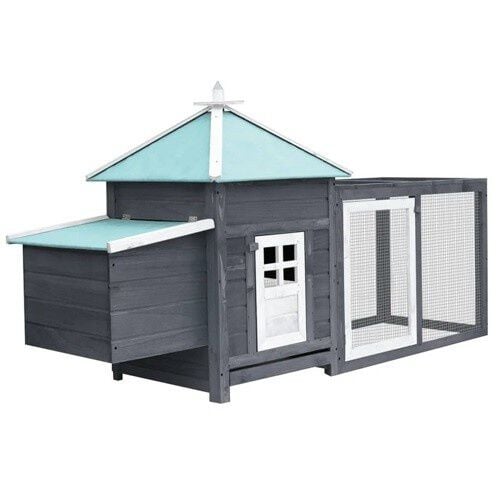 Gallinero espacioso de madera color Madera