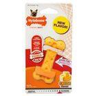 Hueso de juguete con sabor a queso para perros color Amarillo, , large image number null