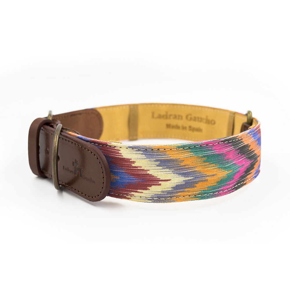 Ladran Gaucho Collar Zoe hecho a mano para perros thumbnail