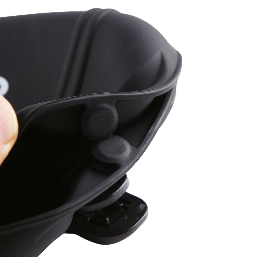 Gotoo Porta premio de silicona negro para perros thumbnail