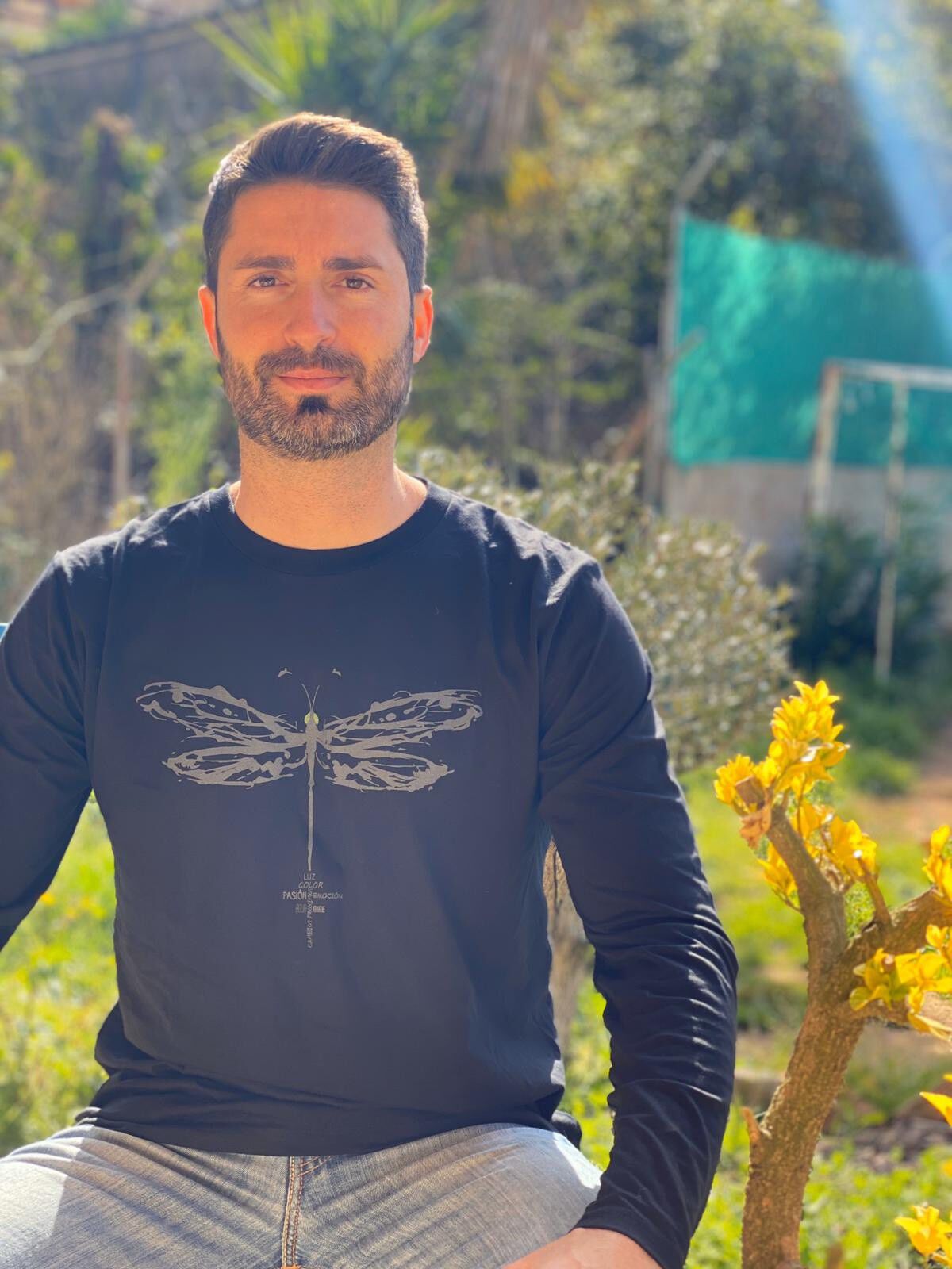 Camiseta unisex libélula color Negro thumbnail