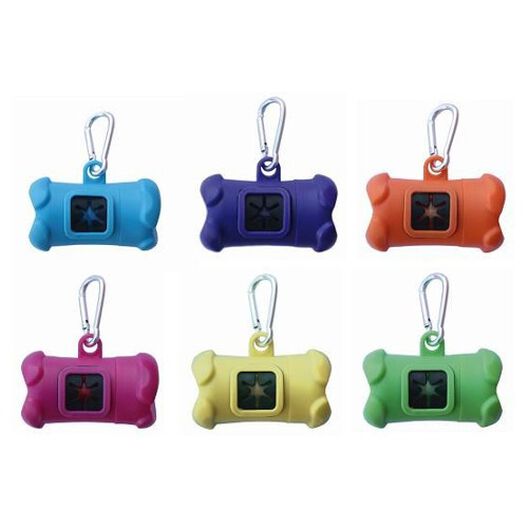 El dispensador bolsas para perros en forma de hueso de Freedog es recoger las heces de tu Para de la correa o del pantalón.