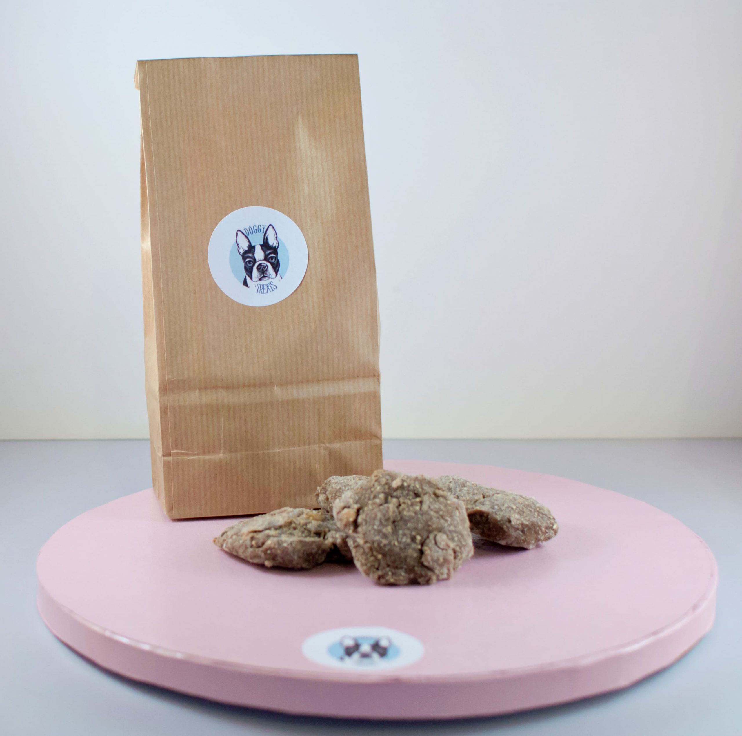 Doggy Treats Galletas Caseras de Pollo y Coco para perros thumbnail