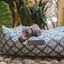Cama impermeable Ikat para perros color Verde, , large indicador imagen numero 2