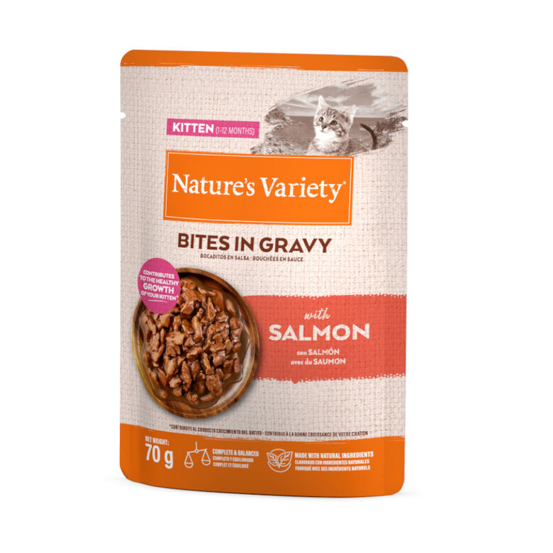 Nature&#039;s Variety Kitten Bocaditos de Salmon Sobre en Salsa para gatos