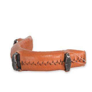 Guarnicioneria Los Nietos Muserola Fragua Forrada 3 Pasadores  Color Avellana Equipamiento Para El Caballo 