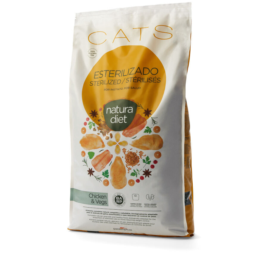 Natura Diet Sterilized Pollo y Vegetales pienso para gatos thumbnail