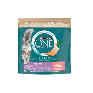 Purina One Adult Bifensis Sensible Salmón pienso para gatos 