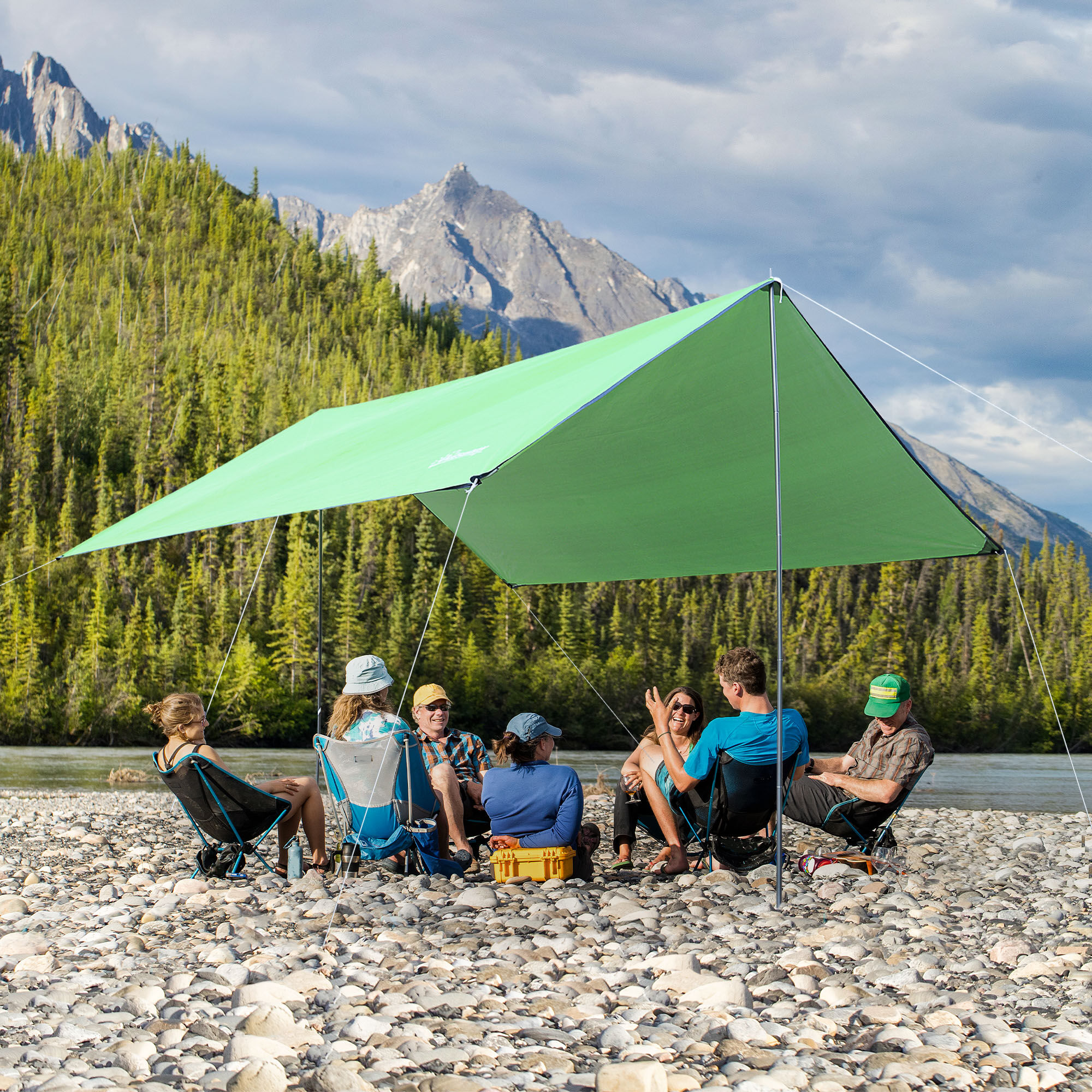 Outsunny Toldo de Refugio Port&aacute;til 300x292 cm Impermeable Carpa Ligero Tienda de Campa&ntilde;a Grande para Camping Playa Picnic Senderismo Protecci&oacute;n UV Verde, , large Imagen numero 4