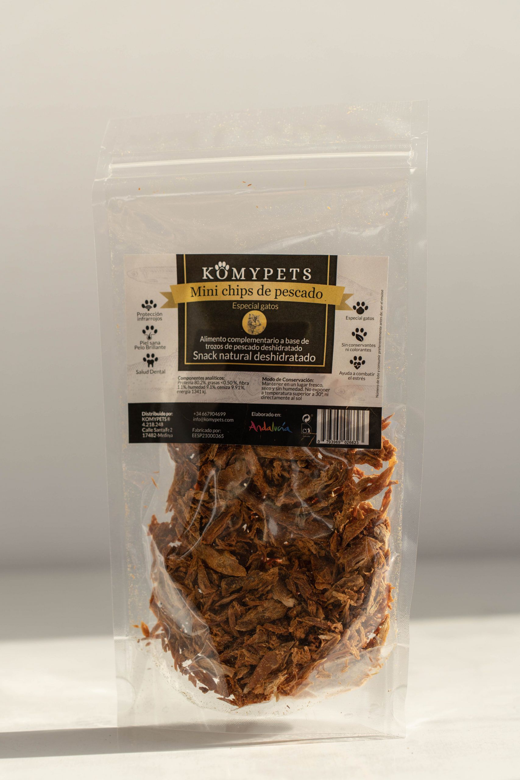 Snacks naturales de mini chips de pescado deshidratados Komypets, , large Imagen numero 4