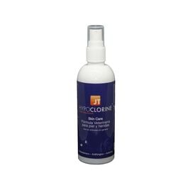 Hypoclorine Skin Care suplemento para la limpieza e higiene de la piel de los animales.