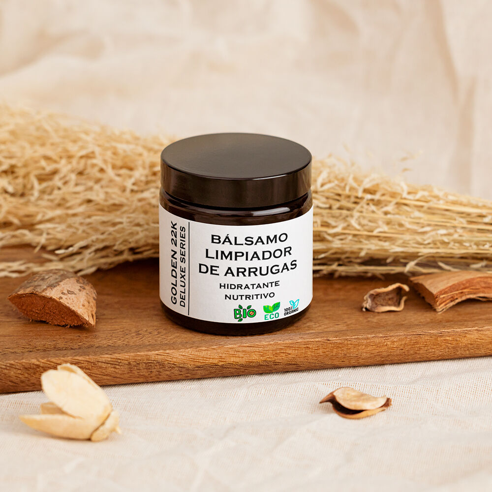 Golden 22k Bálsamo limpiador de arrugas para perros thumbnail