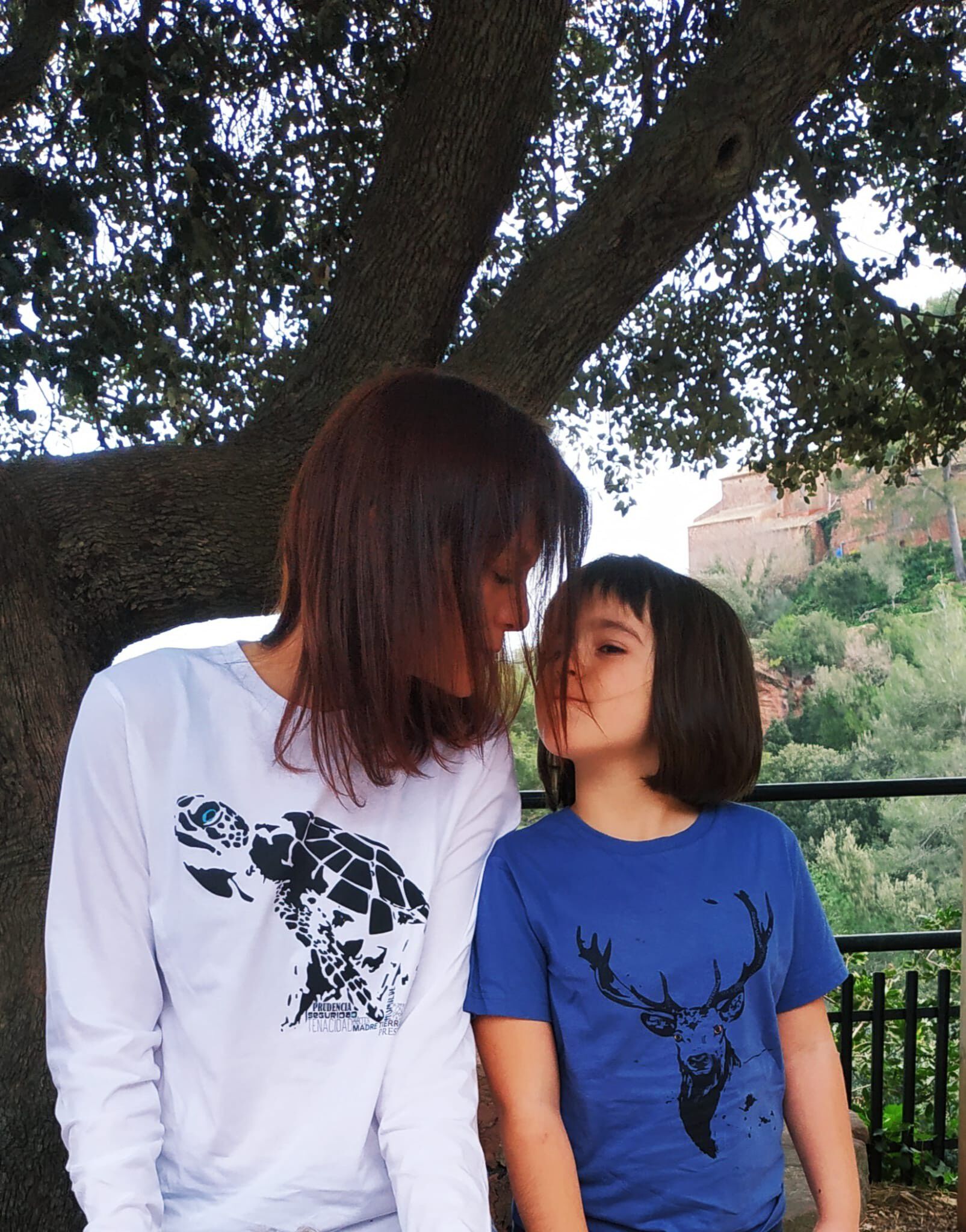 Camiseta unisex tortuga color Blanco thumbnail