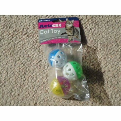 Pack de 3 pelotas de plástico con cascabel para gatos, , large image number null