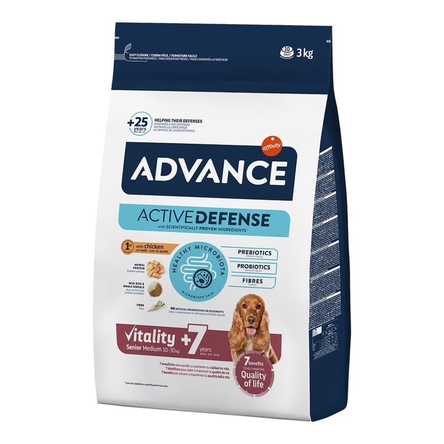 3 kg Advance Medium Senior +7 Active Defense Pollo y Arroz pienso para perros