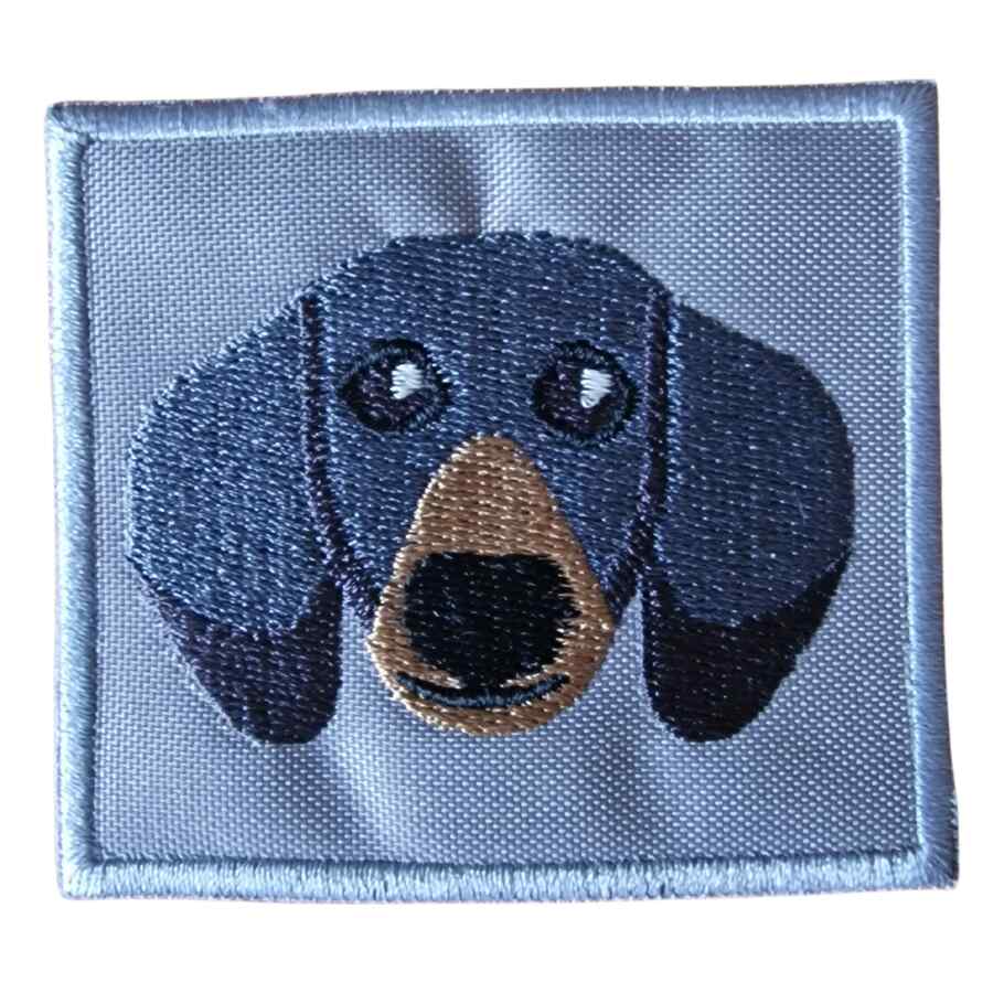 PARCHE PERRO TECKEL