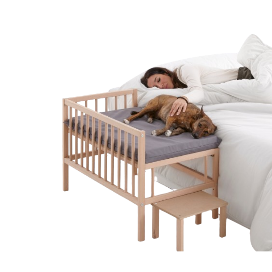 Cama elevada de madera con escalera para mascota Faunatic con colchón Ortoflex. Colecho junto a tu mascota (2 alturas)