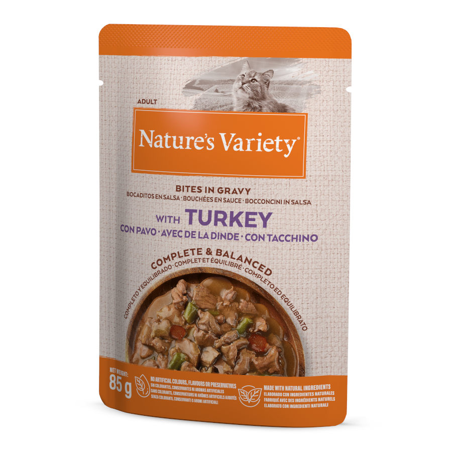 85 g Nature’s Variety Bocaditos de Pavo Sobre en Salsa para gatos